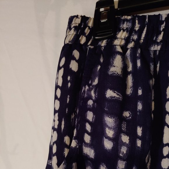 About a Girl Pants - Picture 2 of 6